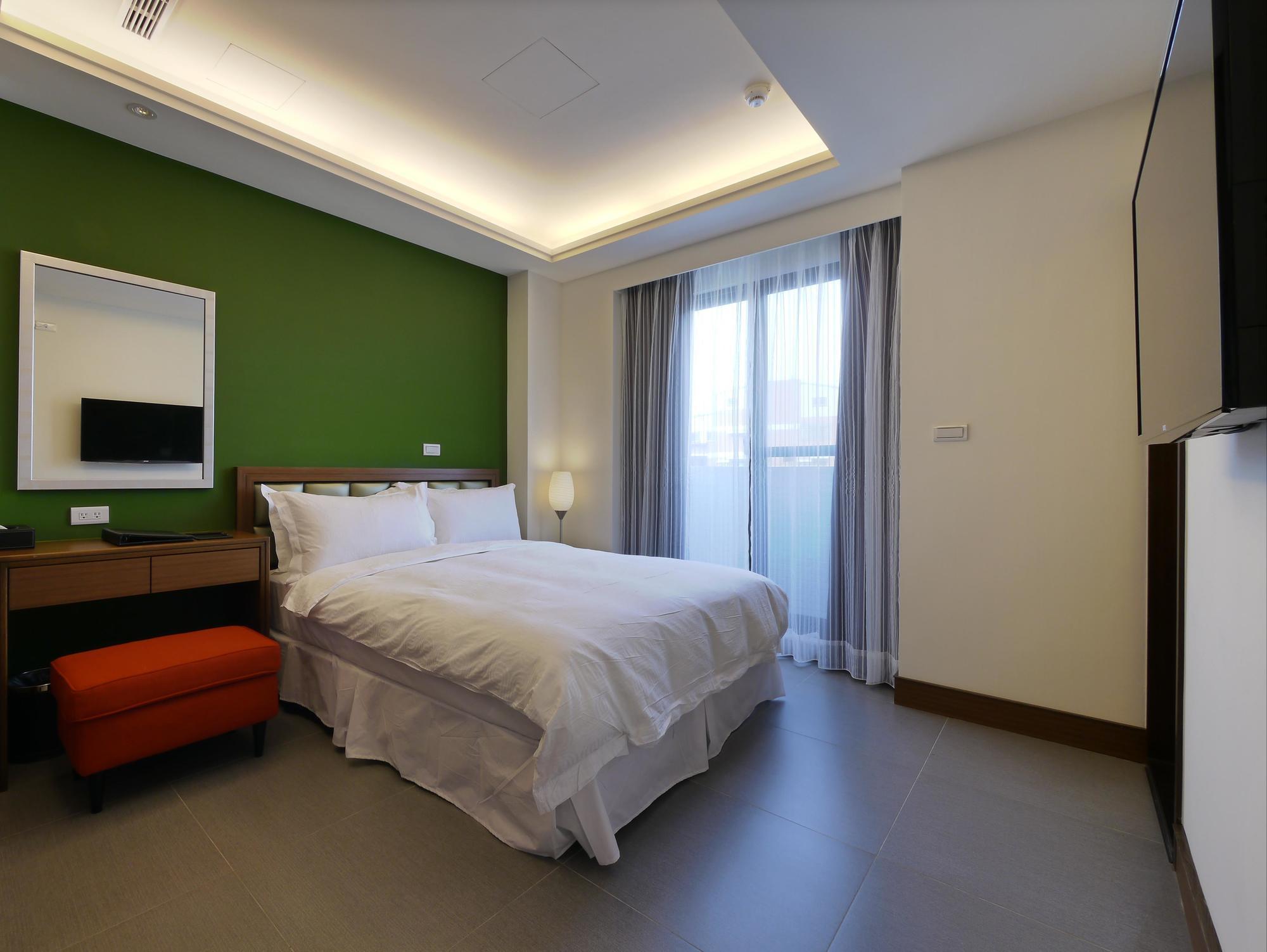 Watermark Hotel - Sizihwan Kaohsiung Exterior photo