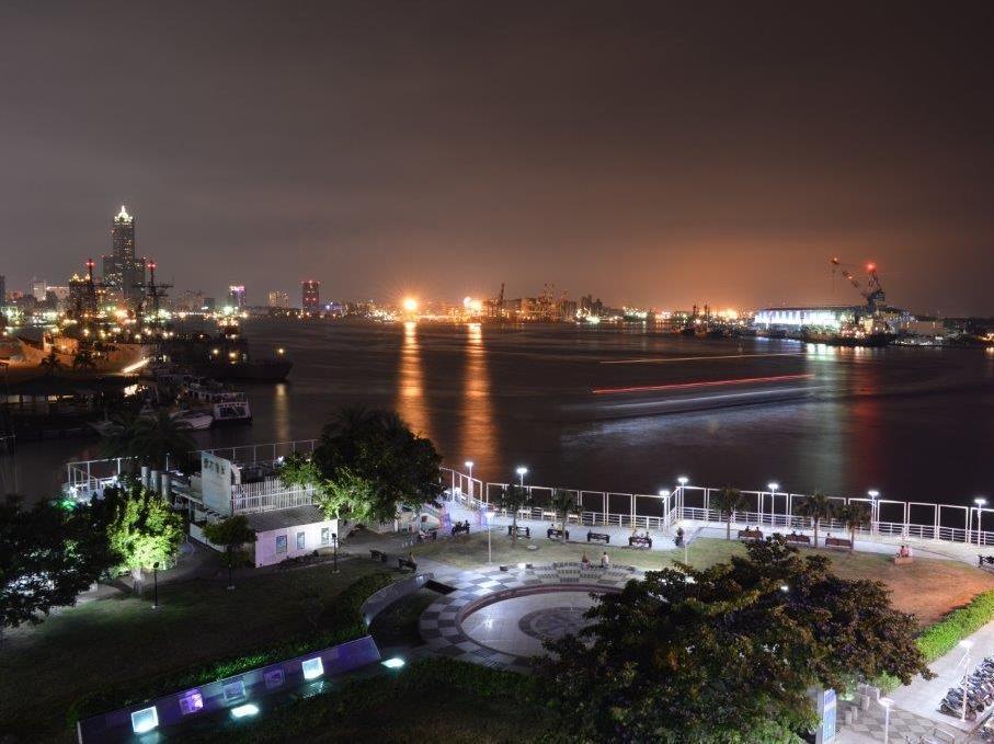 Watermark Hotel - Sizihwan Kaohsiung Exterior photo