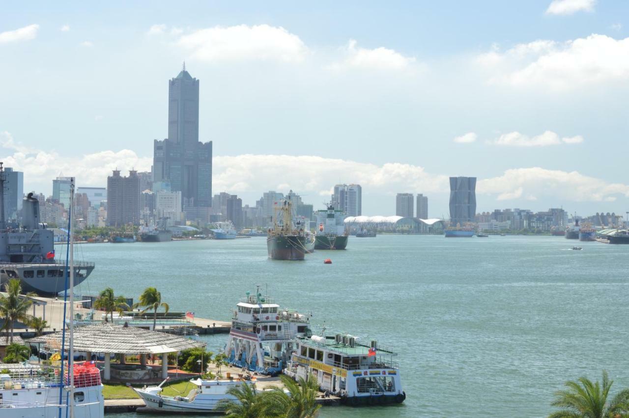 Watermark Hotel - Sizihwan Kaohsiung Exterior photo